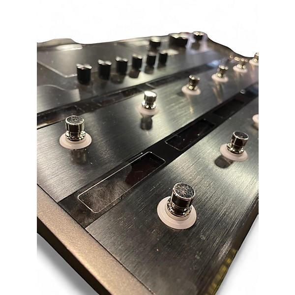 Used Line 6 Helix Effect Processor