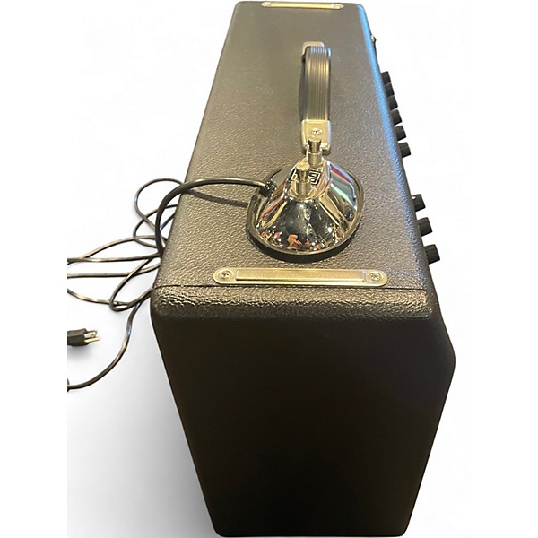 Used Fender Vintage Reissue '65 Deluxe Reverb Guitar Combo Tube Guitar Combo Amp