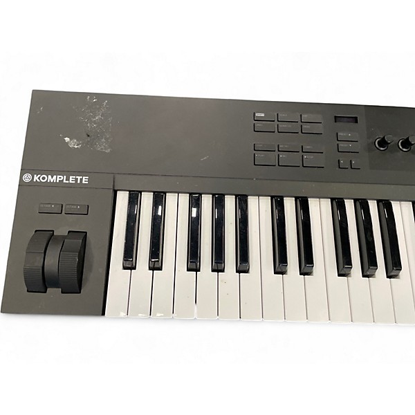 KONTROL A61 MIDIキーボード 数量限定特価] Native Instruments (NI) KOMPLETE KONTROL A61