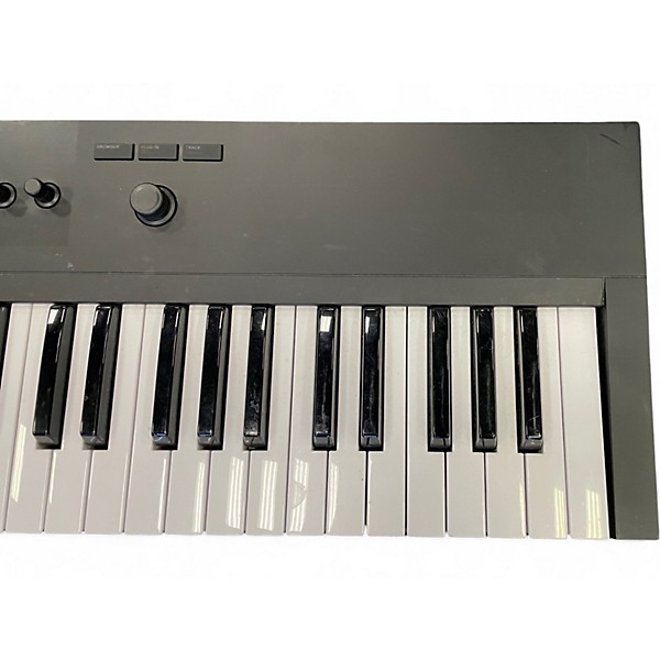 KOMPLETE KONTROL A61 ライセンス付き 81bqAovWxhL._UF350,350_QL80_.jpg