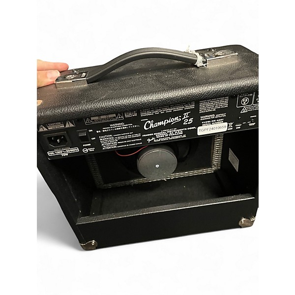 Used Fender CHAMPION 25 Battery Powered Amp