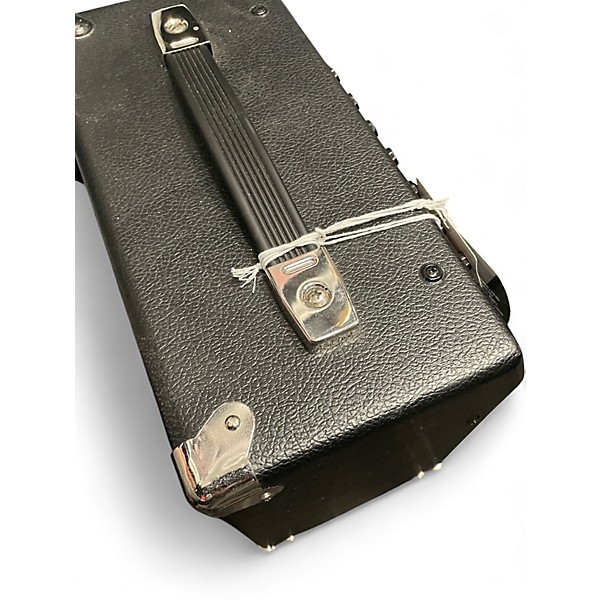 Used Fender CHAMPION 25 Battery Powered Amp