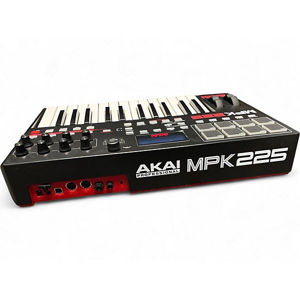 Used 2020s Akai Professional MPK225 25-Key MIDI Controller