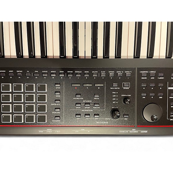 Used Roland fantom 07 Keyboard Workstation