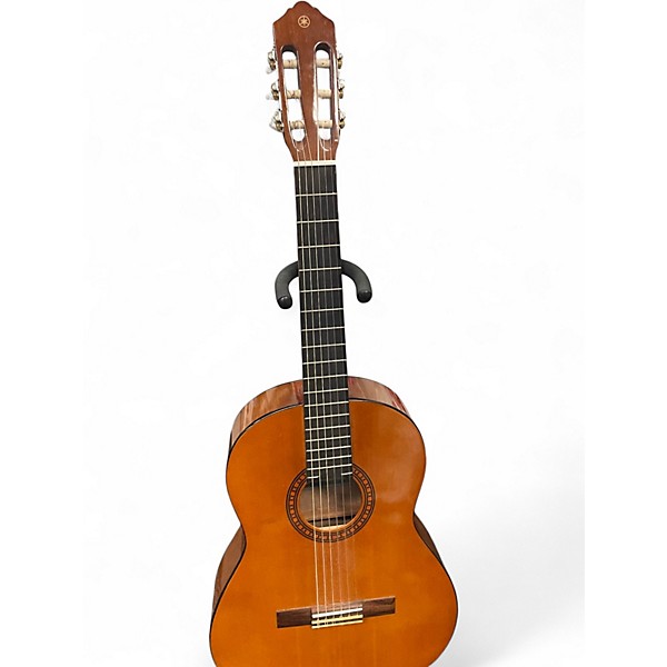 Used Yamaha C40 Natural Classical Acoustic Guitar