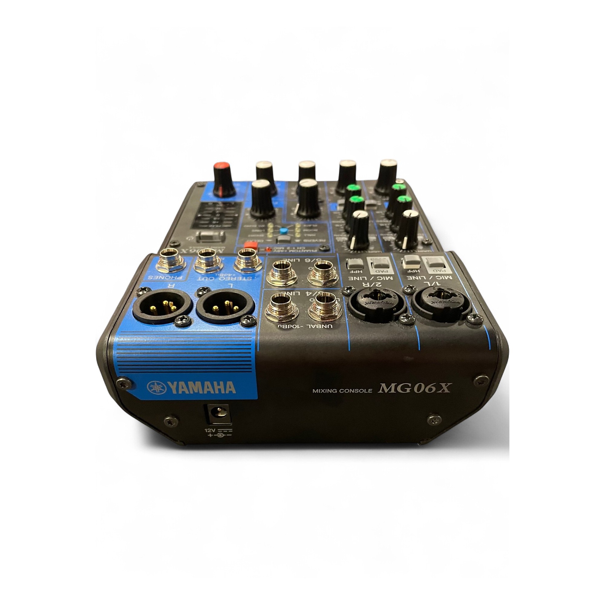 DJ機材 YAMAHA MG06x Yamaha MG06X 6-Input Effects Mixer with Cables Pack | IDJNOW