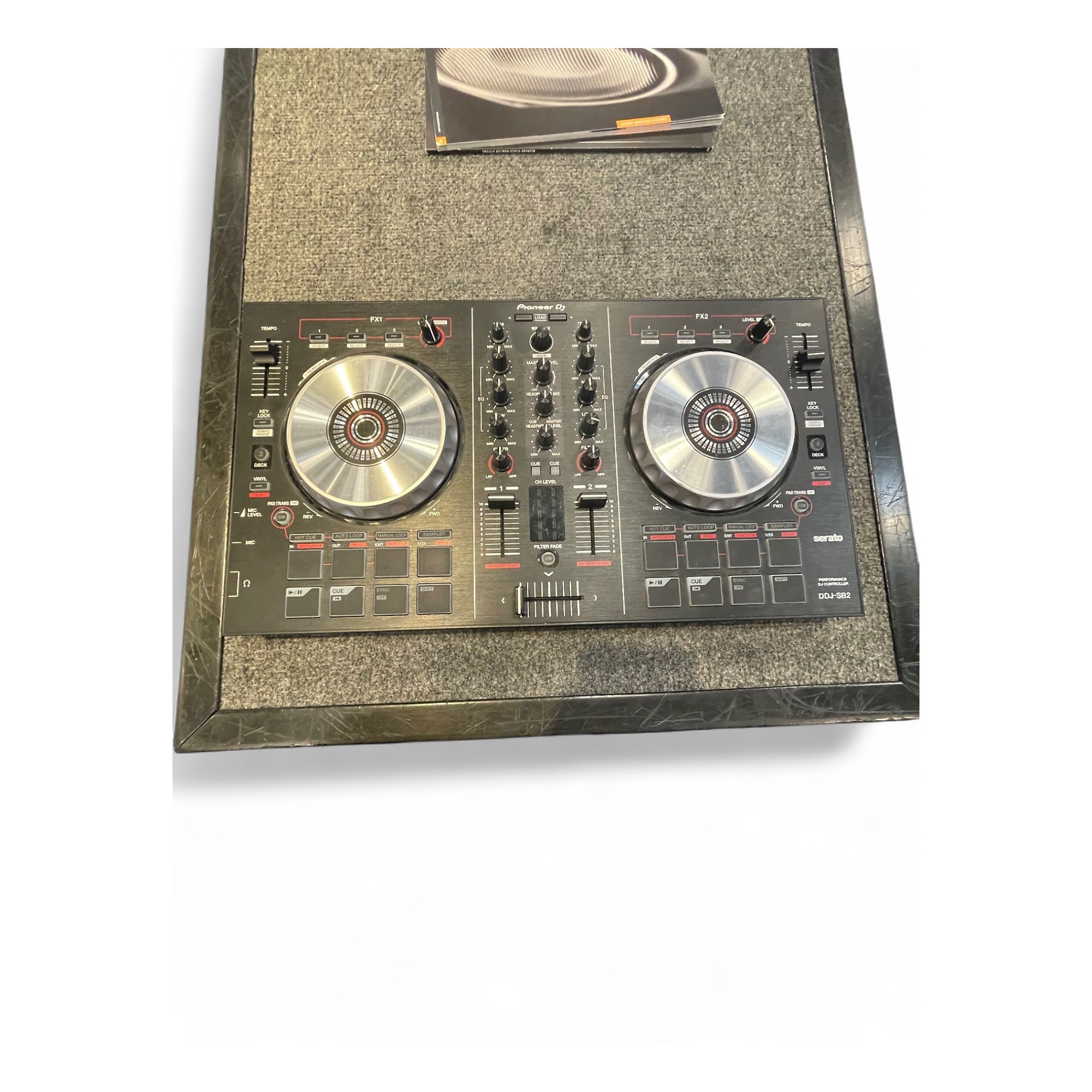 Pioneer DJ DDJ-SB2 コントローラー【中古】 Used Pioneer DJ DDJ-SB2 DJ Controller | Guitar Center