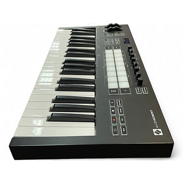 Novation LAUNCHKEY 37 MIDIキーボード Launchkey 37 MK4 | Novation