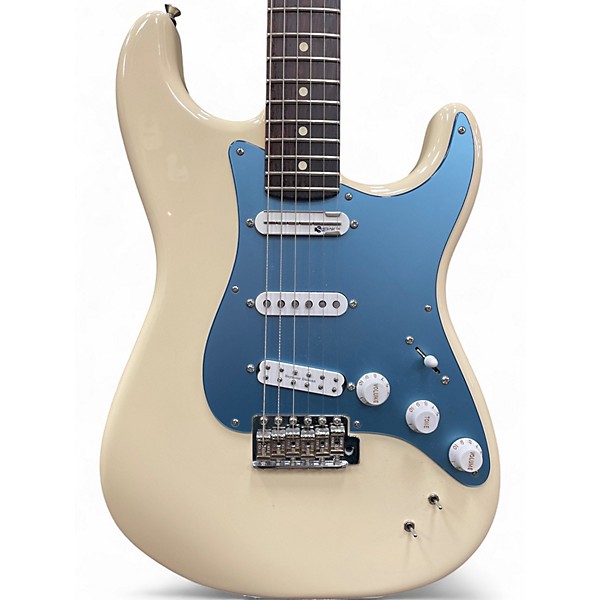 Used Starcaster by Fender Stratocaster Arctic White Solid Body Electric Guitar