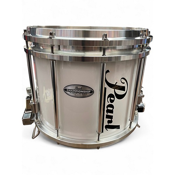 Used Pearl 14in CHAMPIONSHIP MAPLE SERIES MARCHING SNARE WHITE Drum