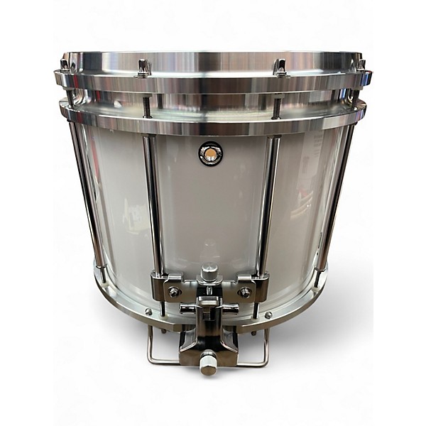 Used Pearl 14in CHAMPIONSHIP MAPLE SERIES MARCHING SNARE WHITE Drum