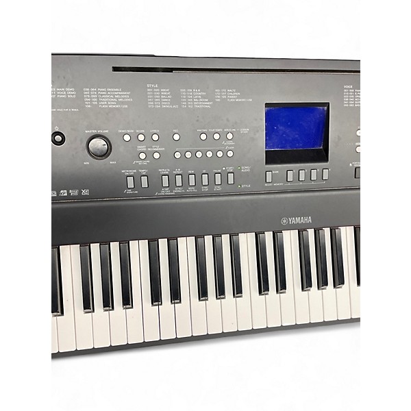 Used Yamaha DGX650 88 Key Portable Keyboard
