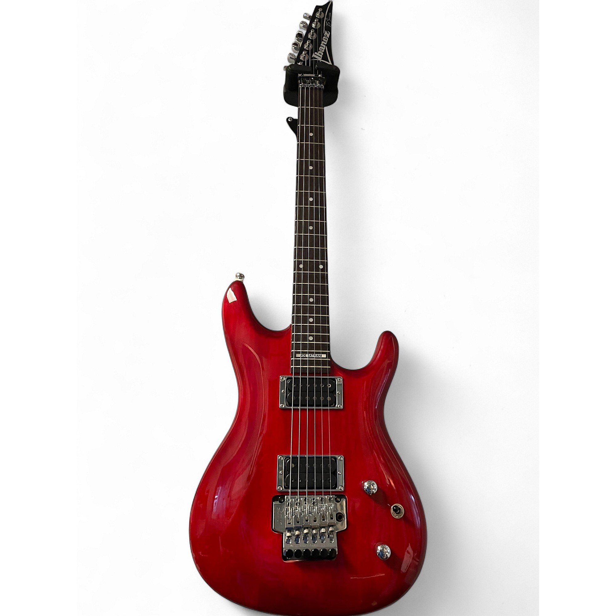 ギター Ibanez JS 100 JOE SATRIANI preview.jpg