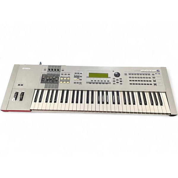 Used Yamaha Motif 6 61 Key Keyboard Workstation