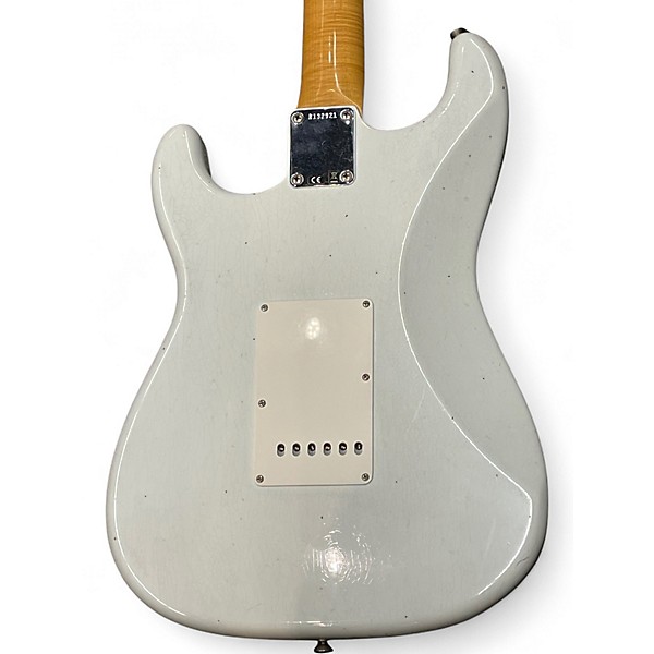 Used Fender CUSTOM SHOP TRUE '62 JOURNEYMAN RELIC WILLCUT WHITE Solid Body Electric Guitar