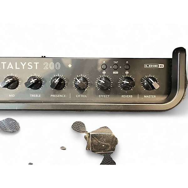 Used Line 6 CATALYST 200 Guitar Combo Amp