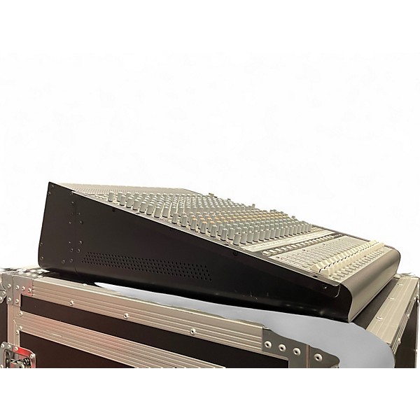 Used Mackie onyx 1640 Powered Mixer