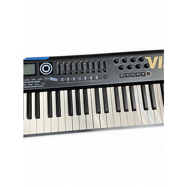 M-Audio Axiom 61 MIDIキーボード　used Used M-Audio Axiom 61 Key MIDI Controller | Guitar Center