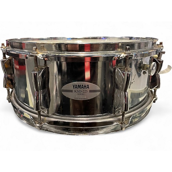 Used Yamaha 14X5.5 Absolute Snare Silver Drum