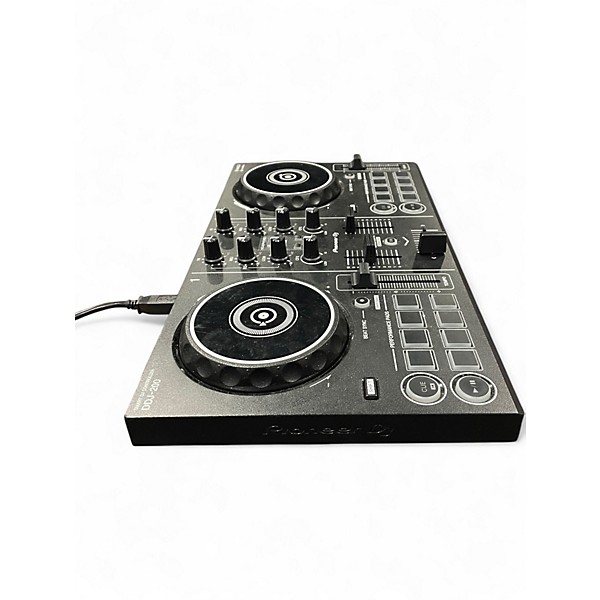 Pioneer DJコントローラー　DDJ-200 2019年製 DDJ-200 (archived) 2-channel Smart DJ controller (black