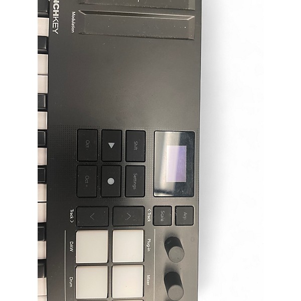 Used Novation Launchkey Mini 37 MK4 MIDI Controller