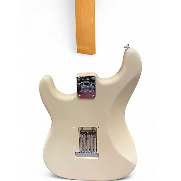 Used 2006 Fender American Vintage Thin Skin LE 1957 Reissue Stratocaster Alpine White Solid Body Electric Guitar