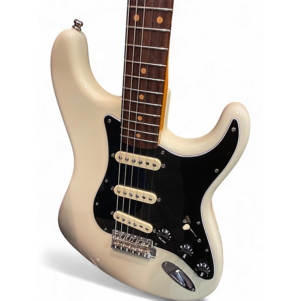 Used Fender AMERICAN VINTAGE II STRATOCASTER Olympic White Solid Body Electric Guitar