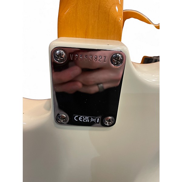 Used Fender AMERICAN VINTAGE II STRATOCASTER Olympic White Solid Body Electric Guitar