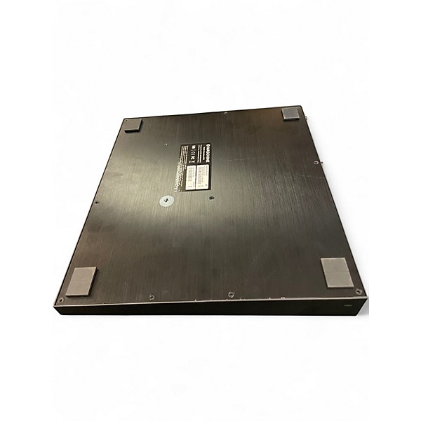 Used Native Instruments Maschine MK3 MIDI Controller