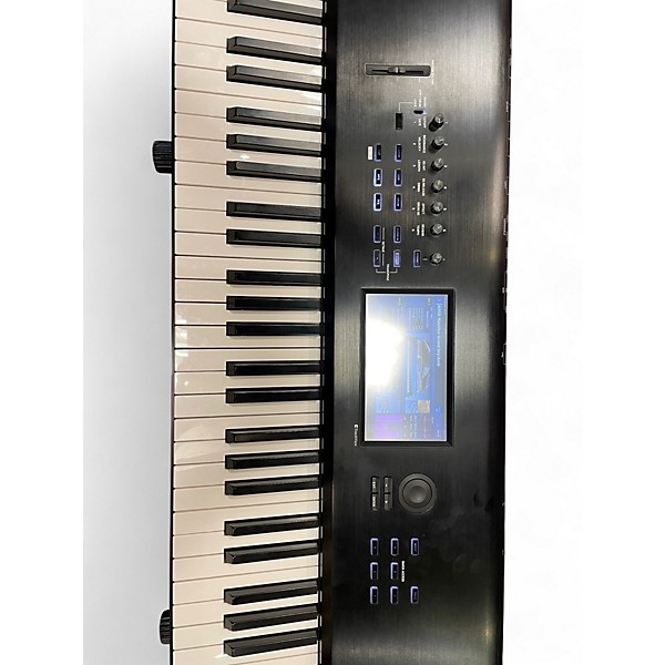 Used KORG NAUTILUS 88 Key Keyboard Workstation