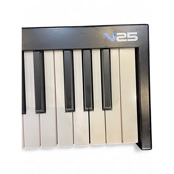 Used Alesis V25 25 Key MIDI Controller