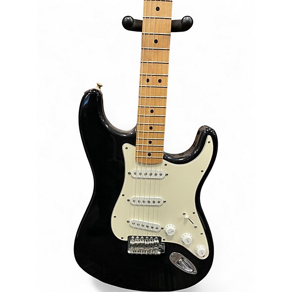 Used Fender Standard Stratocaster Black Solid Body Electric