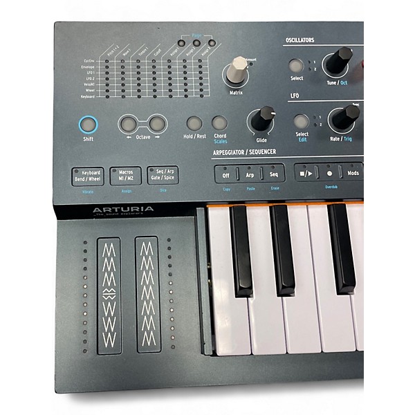 Used Arturia MINIFREAX MIDI Controller