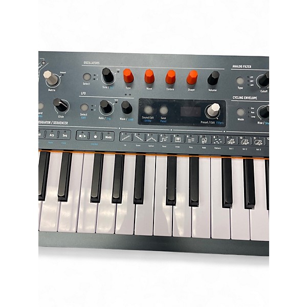 Used Arturia MINIFREAX MIDI Controller