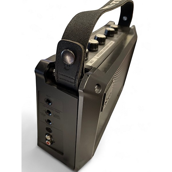 【値下げ】Roland Mobile Cube 本体のみ Used Roland MOBILE CUBE Battery Powered Amp | Guitar Center