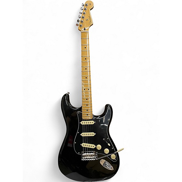 Used Fender Player II Stratocaster Maple Fingerboard Black