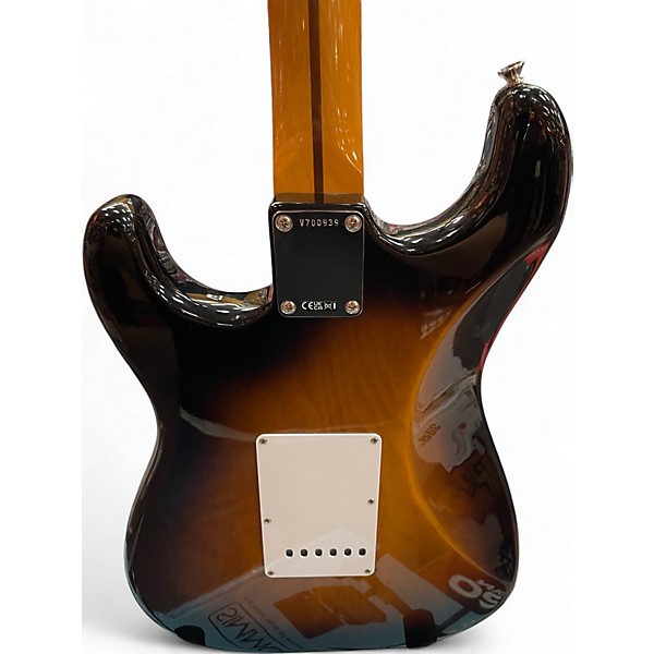 Used Fender 70TH ANNIVERSARY AMERICAN VINTAGE II 1954 STRATOCASTER 2 Tone Sunburst Solid Body Electric Guitar