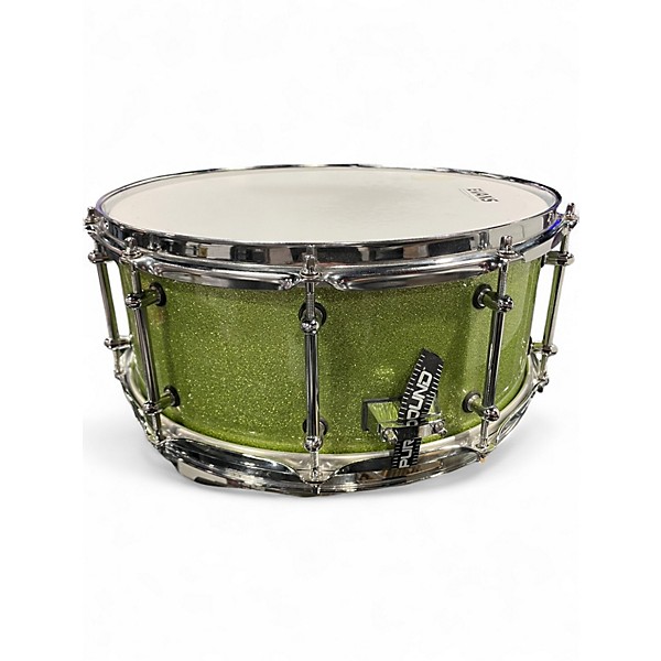 Used ddrum 14in Dios Series Maple Snare Green Sparkle Drum