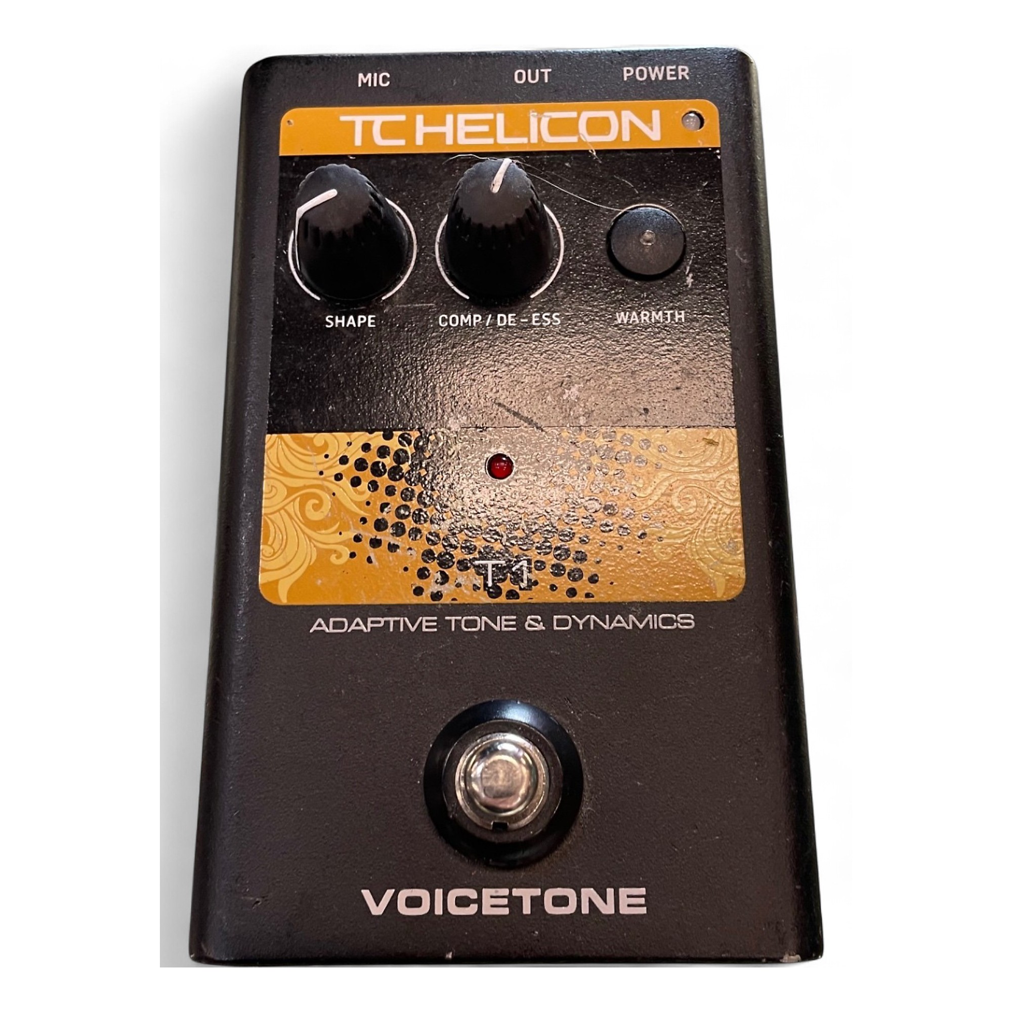 ボーカルエフェクター　TC-HELICON VoiceTone T1 Amazon.com: TC Helicon VOICETONE T1 Single-Button Stompbox