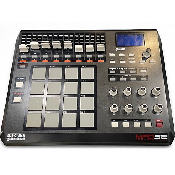 Used Akai Professional MPD32 MIDI Controller