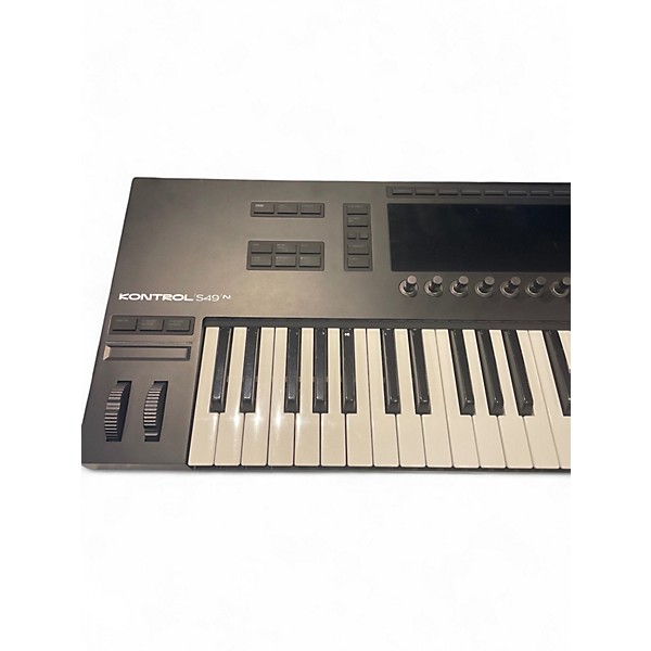 Used Native Instruments Komplete Kontrol S49 MK3 Keyboard Workstation