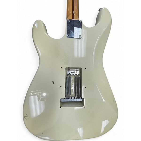 Used Squier Standard Stratocaster White Solid Body Electric
