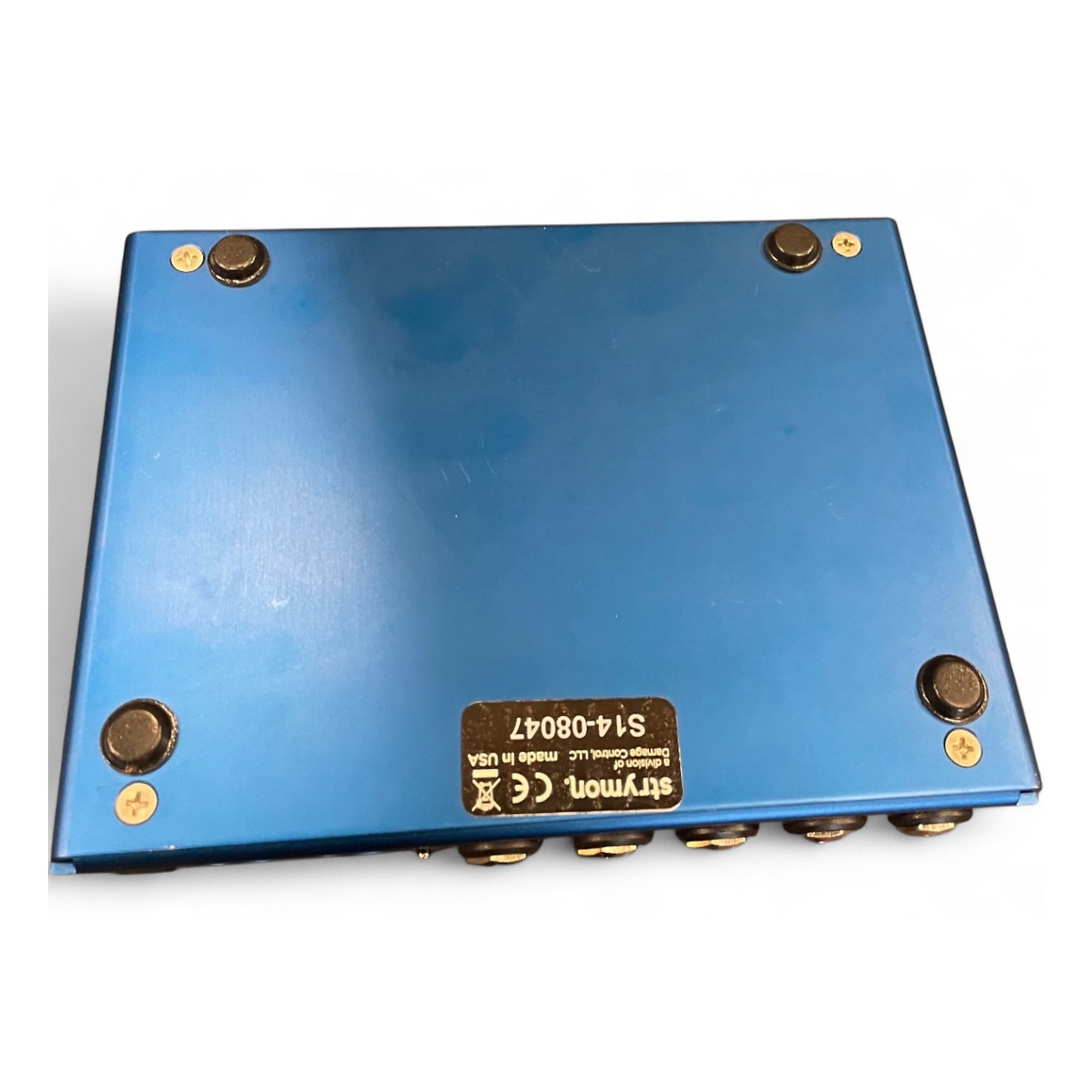 新品/未使用: Strymon Mobius Strymon Mobius Multidimensional Modulation Pedal with