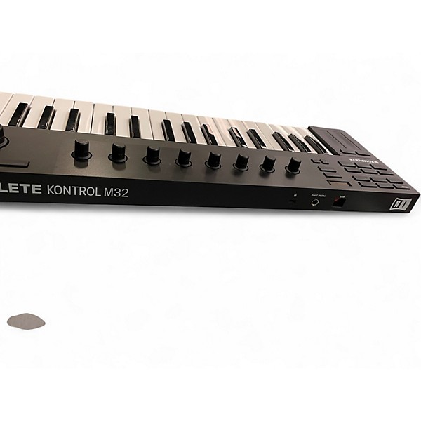 Used Native Instruments M32 MIDI Controller | Guitar Center