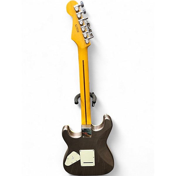 Used Fender AERODYNE HSS STRATOCASTER Metallic Silver Solid Body Electric Guitar