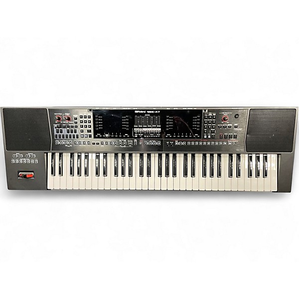 Used Roland EA7 Arranger Keyboard