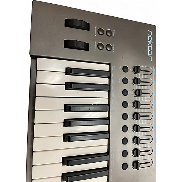 交換未開封 MIDI88鍵 DAWコン付 
IMPACT GXP88 交換未開封 MIDI88鍵 DAWコン付 IMPACT GXP88