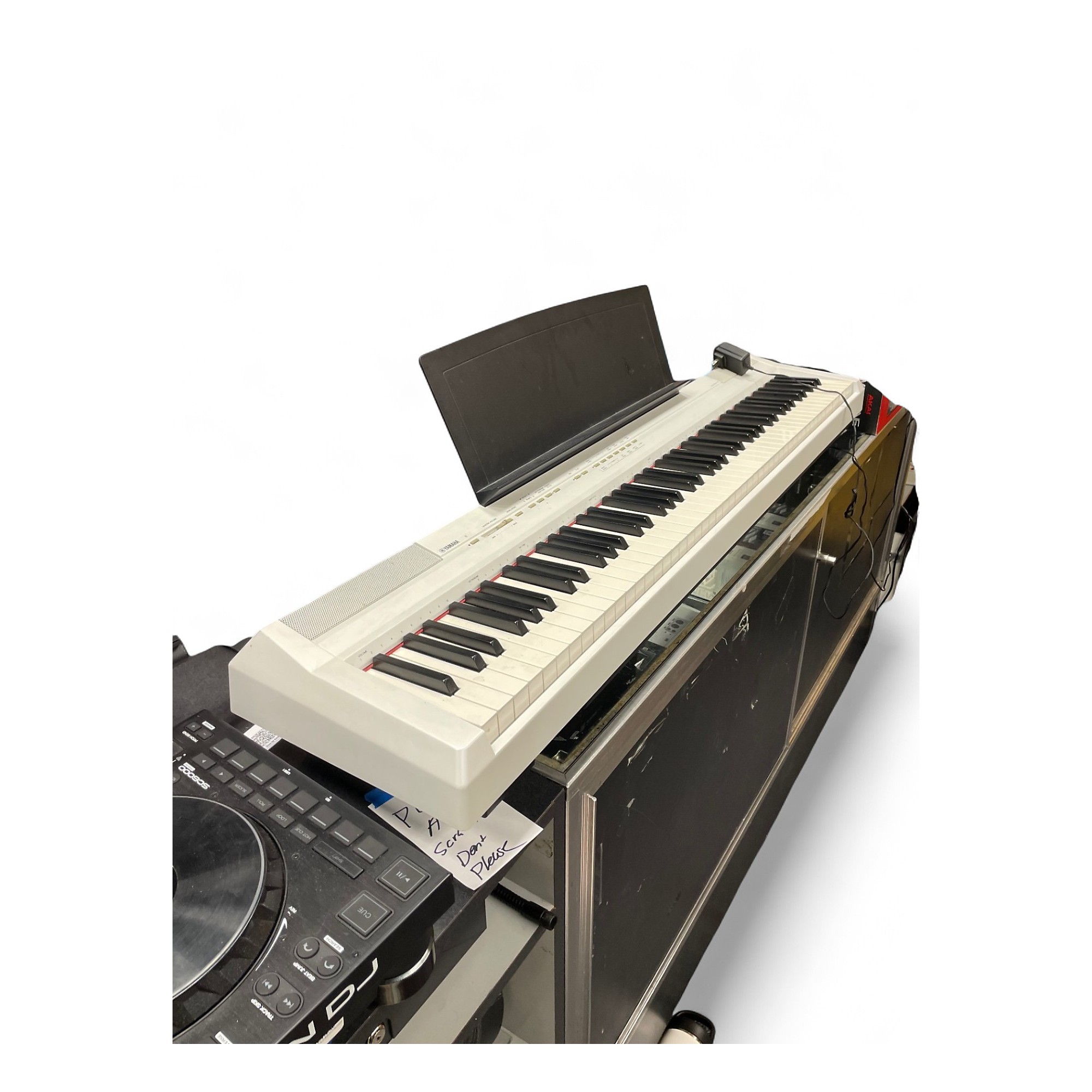 Used Yamaha P105 88 Key Digital Piano | Guitar Center