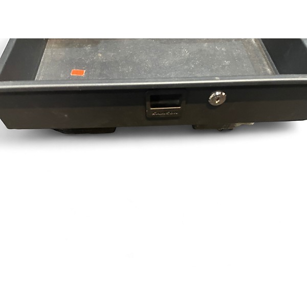 Used Samson SRKDR2U Rackmount Shelve