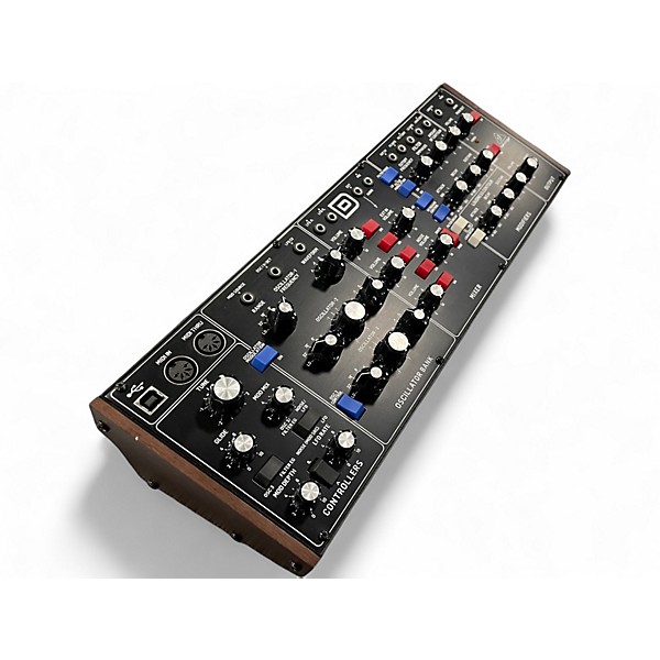 Used Behringer Model D Synthesizer | Guitar Center